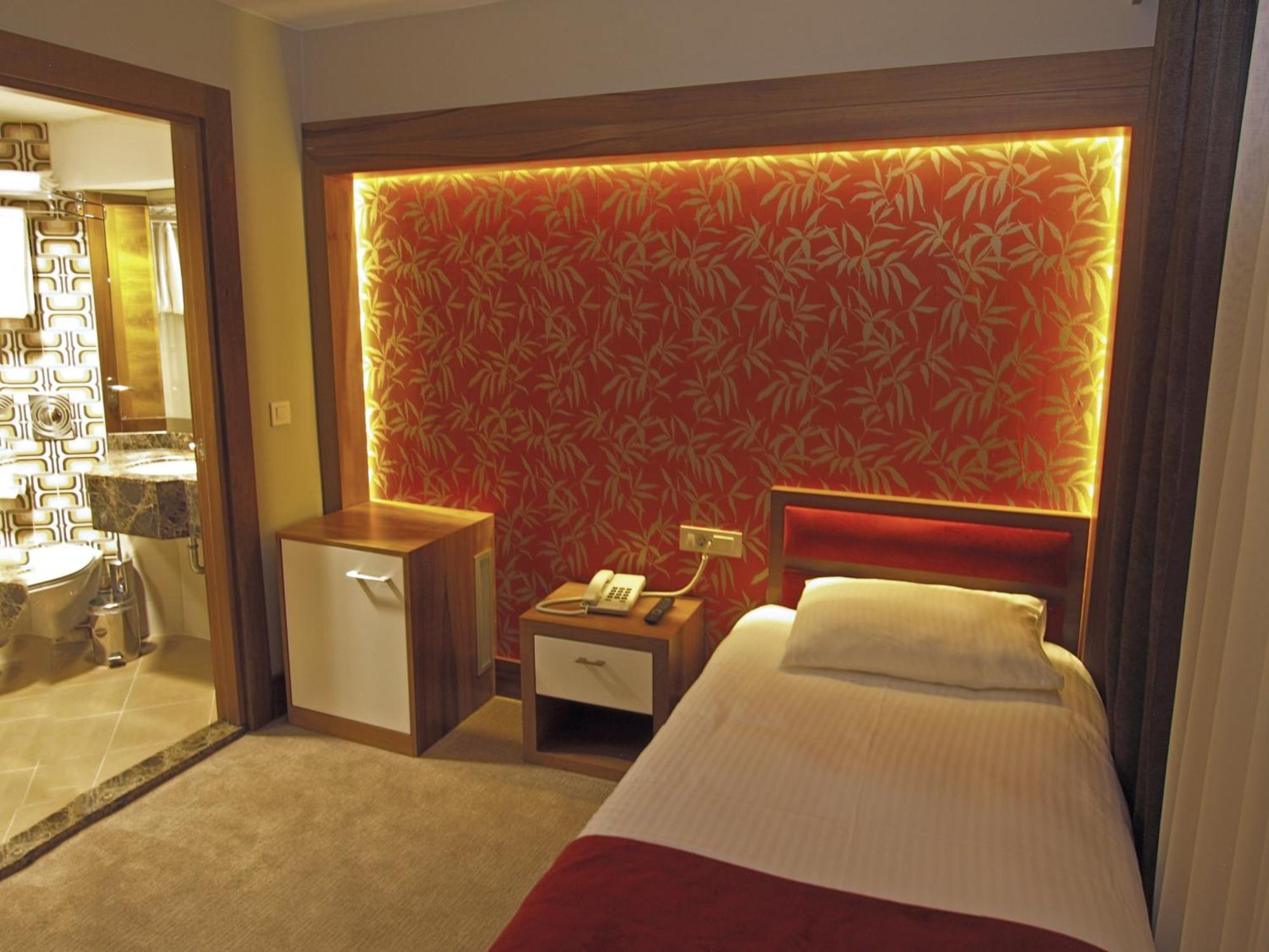 Bella Hotel — Foto 1